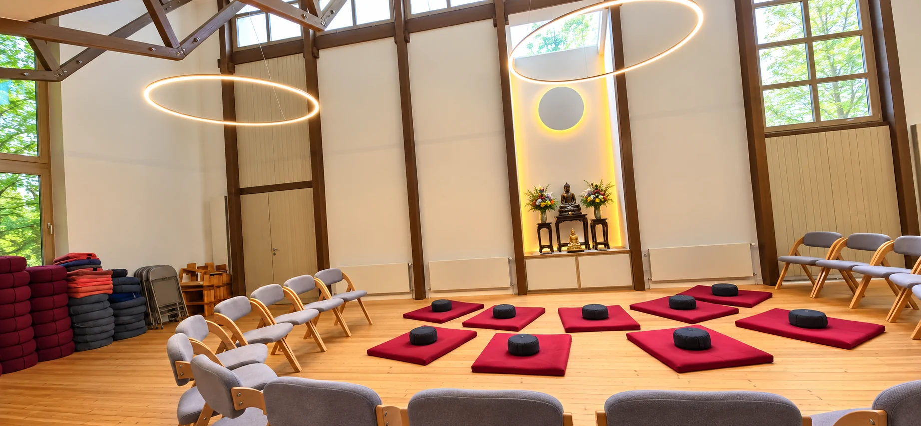 Meditationshalle im Haus der Stille